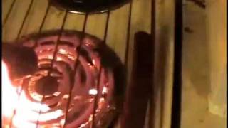 Cooking With Hoarders: How to deal with kitchen and bathroom fires